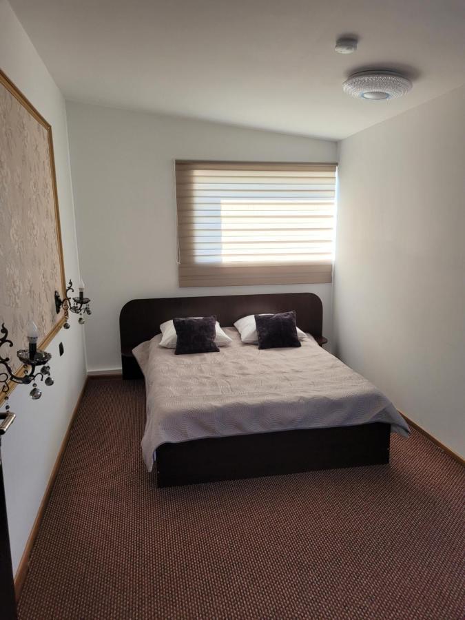 Mag Motel Bukares Bagian luar foto