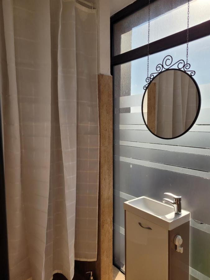 Mag Motel Bukares Bagian luar foto