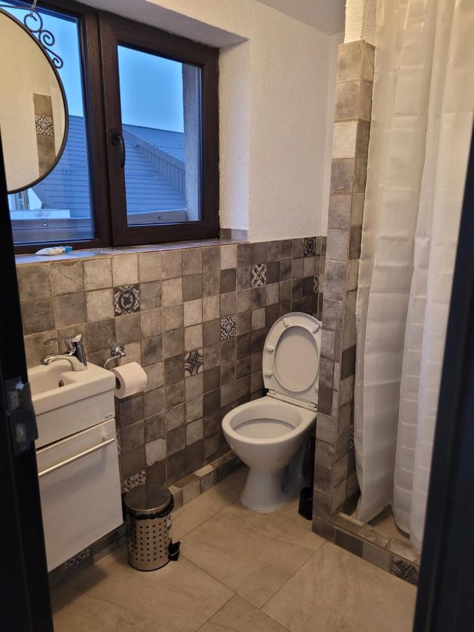 Mag Motel Bukares Bagian luar foto